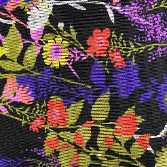 I.N.C. Sleeveless Flower Mesh Top Size M - Picture 6 of 6